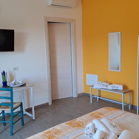 B&B La Chintina Sant'Antonio di Gallura Bagian luar foto